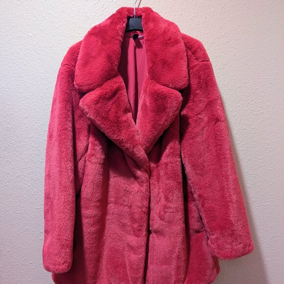H&M Divided Cerise Pink Faux Fur Coat Size Medium NWOT - Picture 1 of 7